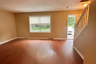 105 Pines Way, East Stroudsburg, PA 18301 - Photo 4