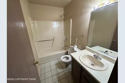  234 Sedburgh Court, Bushkill, PA 18324 - Photo 6