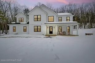208 Bryan Dr, Kresgeville, PA 18333 - Photo 1