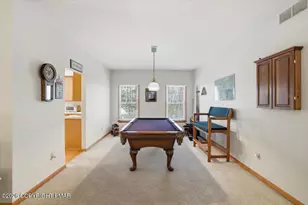 137 Laurel Ct, Tannersville, PA 18372 - Photo 10