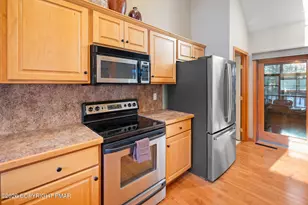 181 Long View Ln, Pocono Pines, PA 18350 - Photo 14