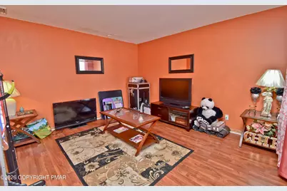  153 Totteridge Road, Middle Smithfield, PA 18324 - Photo 12