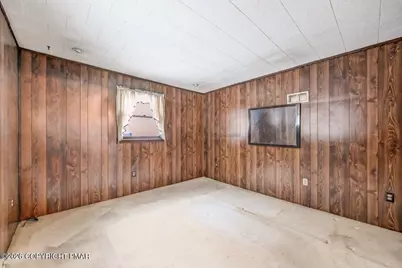  1912 Johns Road, Effort, PA 18330 - Photo 22