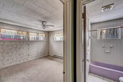  1912 Johns Road, Effort, PA 18330 - Photo 28