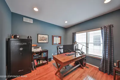  134 Glenmoor Circle, Easton, PA 18045 - Photo 20