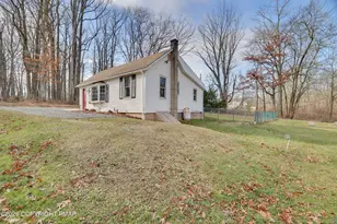 122 Kocher Ln, Wind Gap, PA 18091 - Photo 22