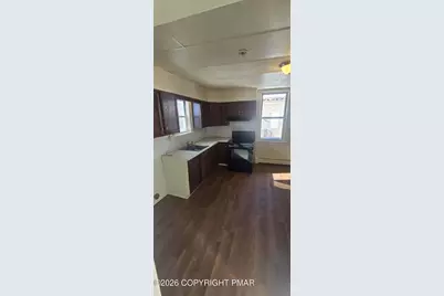  154 Garibaldi Avenue #2, Roseto, PA 18013 - Photo 2