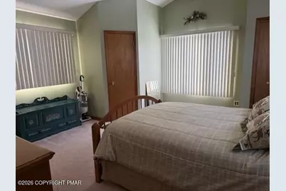  204 Pontiac Path, Pocono Lake, PA 18347 - Photo 10