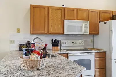  207 Sycamore Court, Tannersville, PA 18372 - Photo 14