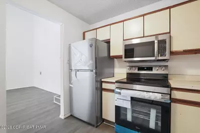  145 Snowshoe Court #204, Mount Pocono, PA 18344 - Photo 6