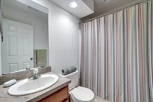 183 Hawthorne Ct, Tannersville, PA 18372 - Photo 22