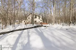 189 Dorchester Dr, Bushkill, PA 18324 - Photo 6