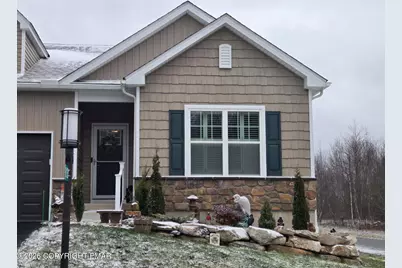  613B W West Oak Lane, White Haven, PA 18661 - Photo 1