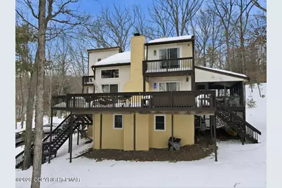  176 Manchester Drive, Bushkill, PA 18324 - Photo 2