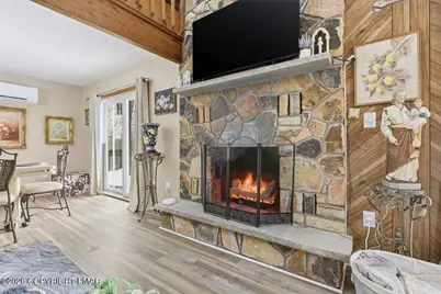  176 Manchester Drive, Bushkill, PA 18324 - Photo 6