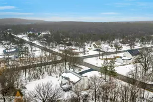 2083 Sun Valley Dr, Blakeslee, PA 18610 - Photo 34