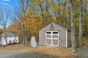 2318 Sunbird Ct, Henryville, PA 18332 - Photo 38