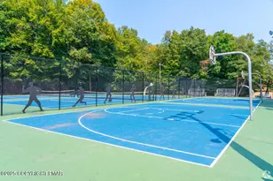 338 Fernwood Dr, East Stroudsburg, PA 18301 - Photo 40