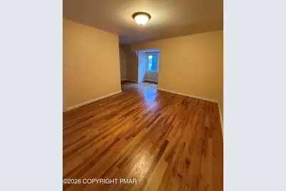  526 Main Street #Apt 2, Stroudsburg, PA 18360 - Photo 8