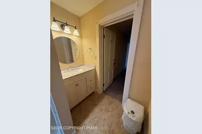  1130 W Main Street #Unit 201, Stroudsburg, PA 18360 - Photo 4