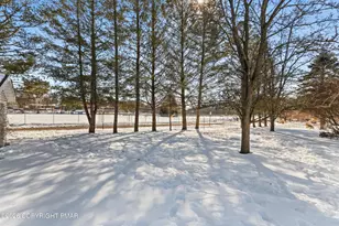 107 Stonecrest Dr, Moosic, PA 18507 - Photo 36