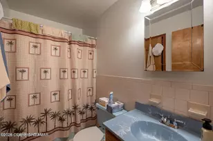 165 Old Stagecoach Rd, Gilbert, PA 18331 - Photo 10