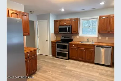  1 Norman Drive, East Stroudsburg, PA 18302 - Photo 4