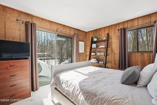 2105 Blue Ox Rd, Pocono Pines, PA 18350 - Photo 18