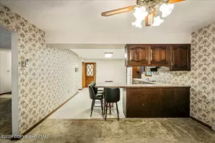 14 Baines Ln, Dallas, PA 18612 - Photo 8