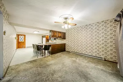  14 Baines Lane, Dallas, PA 18612 - Photo 6