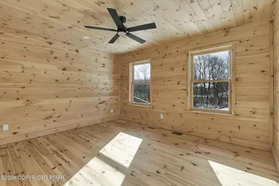  219 Petrarch Trail, Albrightsville, PA 18210 - Photo 16