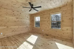 219 Petrarch Trail, Albrightsville, PA 18210 - Photo 16