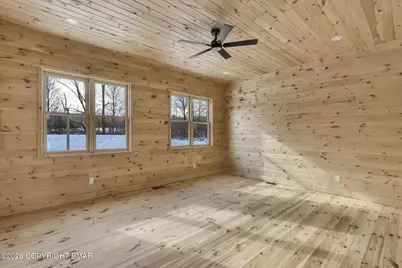  219 Petrarch Trail, Albrightsville, PA 18210 - Photo 12