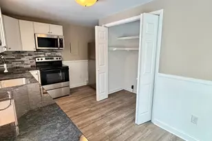 94 Clearbrook Dr, Albrightsville, PA 18210 - Photo 4