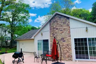 228 Mountain Rd, Albrightsville, PA 18210 - Photo 2