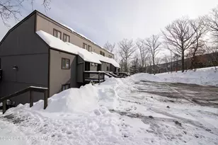 39 Slalom Way, Tannersville, PA 18372 - Photo 1