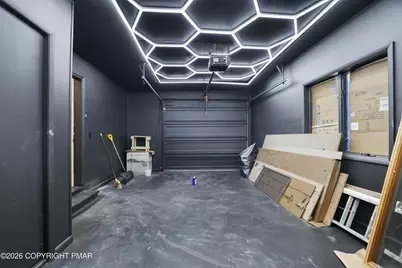  402 Shiny Mountain Court, Greentown, PA 18426 - Photo 24