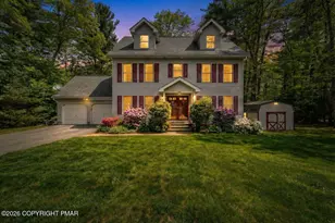 7280 Moss Dr, Swiftwater, PA 18370 - Photo 2