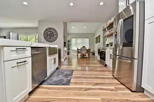 1104 Buttermilk Falls Rd, East Stroudsburg, PA 18301 - Photo 8