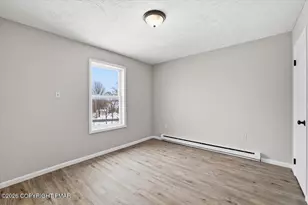 2540 Allegheny Dr, Blakeslee, PA 18610 - Photo 18