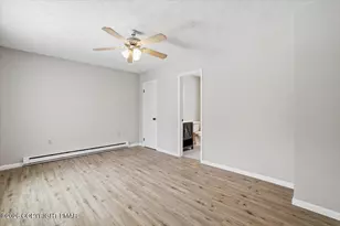 2540 Allegheny Dr, Blakeslee, PA 18610 - Photo 10