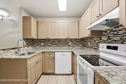  201 Canal Park, Easton, PA 18042 - Photo 14