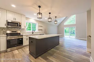 409 Towamensing Trail, Albrightsville, PA 18210 - Photo 10
