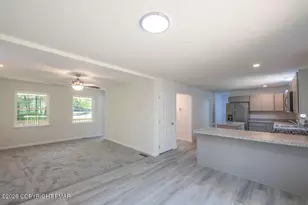 8321 Utopia Ln, East Stroudsburg, PA 18302 - Photo 18