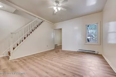  113 N 1st Street, Stroudsburg, PA 18360 - Photo 10