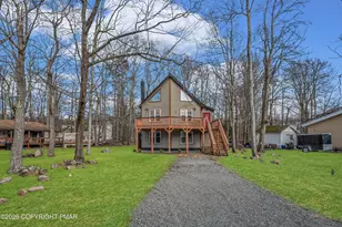 252 Greenbriar Cir, Tobyhanna, PA 18466 - Photo 1