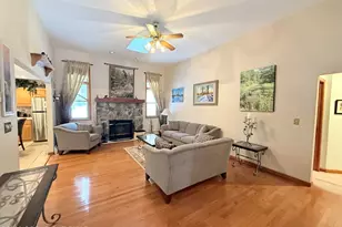 98 Bender Rd, Gouldsboro, PA 18424 - Photo 4