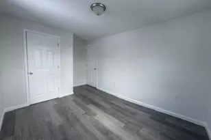 16 E Main St, Pen Argyl, PA 18072 - Photo 8