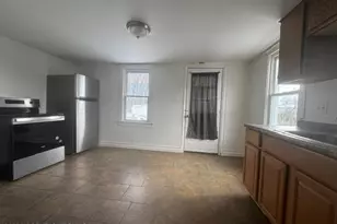 16 E Main St, Pen Argyl, PA 18072 - Photo 4