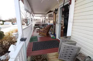 1233 Valley Forge Dr, Walnutport, PA 18088 - Photo 4